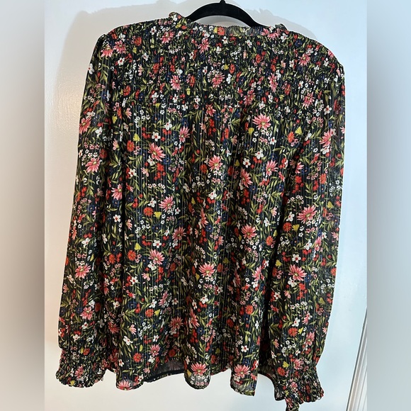 Old Navy Floral Blouse XXL Tall - Picture 2 of 4